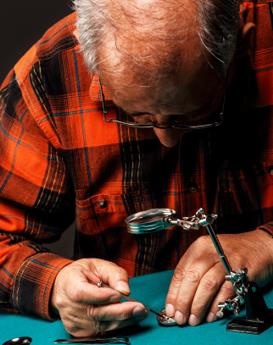 Charles Weninger‑Omega Official Service Center Watchmaker
